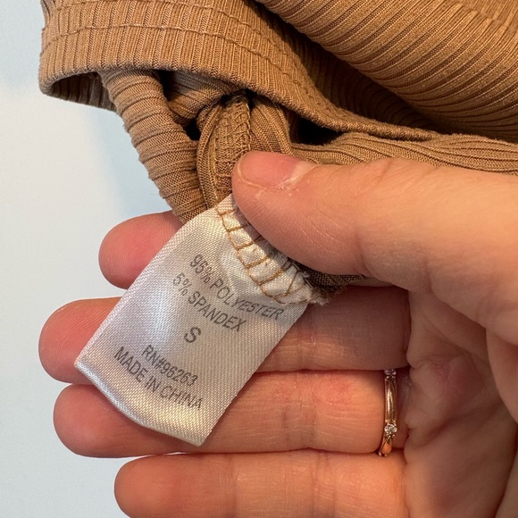 Olivia Rae Tan Ribbed Crop Top - Picture 4 of 5